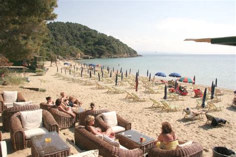 BANANA BEACH Photo from Koukounaries in Skiathos | Greece.com