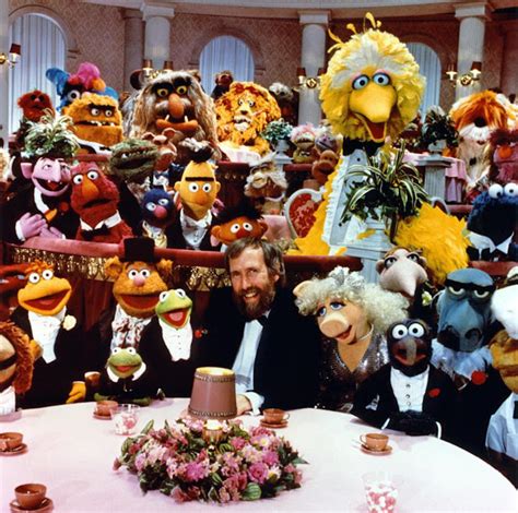 Amazing Photographs of Jim Henson Posing With His Muppets From the ...