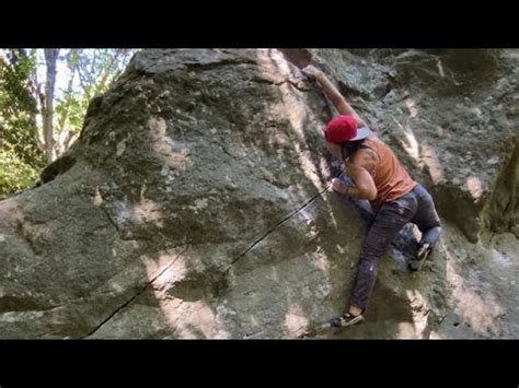 Sirio 6a V3 4 Antro Dei Druidi Potala Varazze Boulder YouTube