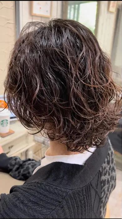 ミディアム波巻きスパイラルパーマ︎ メンズヘア 美容師 マッシュ ベリーショート フェ｜メンズstylist 山根慧louwe