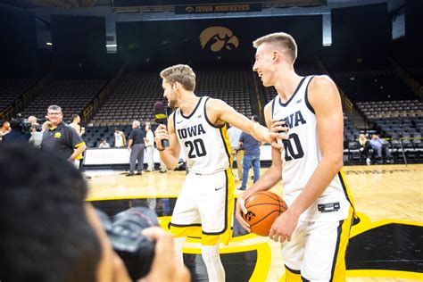 Photos: Iowa Hawkeyes men's basketball media day behind the scenes