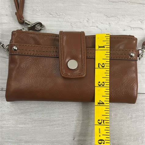 Relic Bags Relic By Fossil Vicky Checkbook Brown Crossbody Clutch