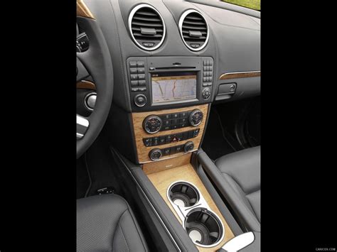 2010 Mercedes-Benz GL550 - Interior | Caricos