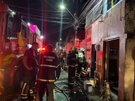 Menina De 2 Anos Morre Carbonizada Durante Incêndio Em Casa Em