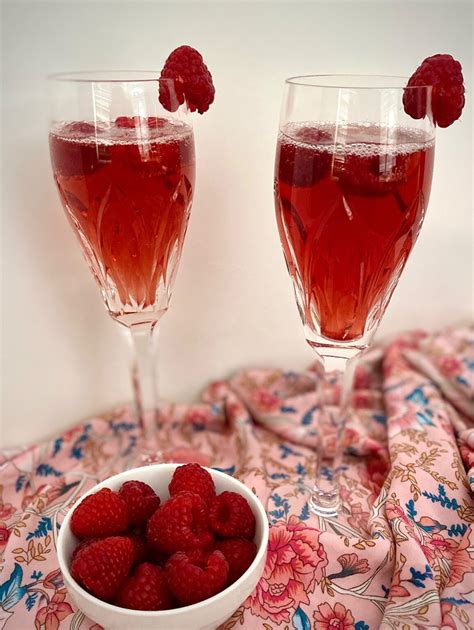 Kir Royale Cocktail Recipe The Art Of Food And Wine