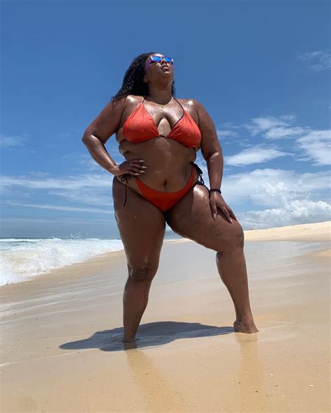 Lizzo Bares All In Thong Bikini On Brazilian Girls Getaway The US Sun The US Sun