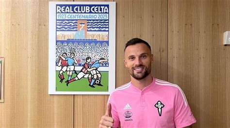 El Celta Oficializa La Llegada De Seferovic