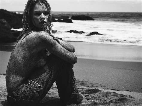 Anna Ewers Nude Sexy Photos TheFappening