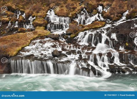 Hraunfossar Wasserfall Island Stockbild Bild Von Leistung Nett