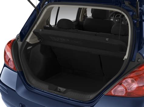 2009 Nissan Sentra Trunk Dimensions