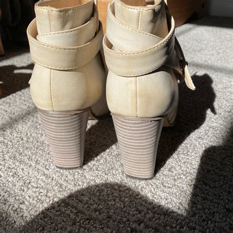 Chase And Chloe Nude Leather Booties Gem
