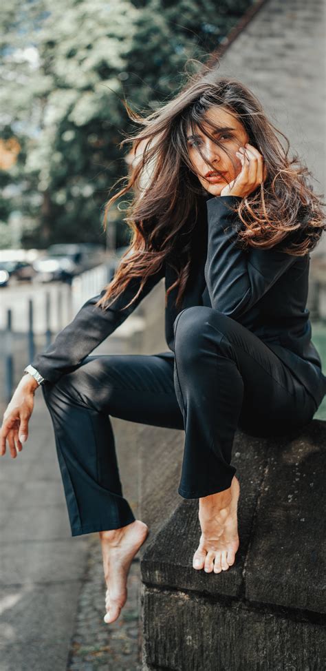 1440x2960 Evgeniya Prolight Model Hairs On Face Samsung Galaxy Note 9,8