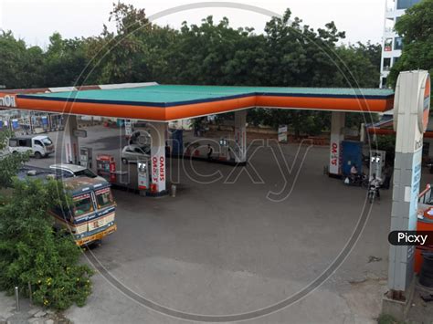 image  indian oil petrol bunk  hyderabad india ch picxy