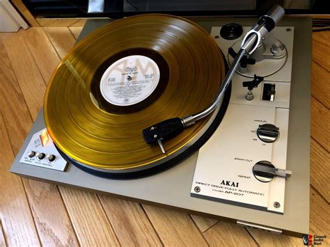 Pending Akai Ap Fully Automatic Direct Drive Turntable In