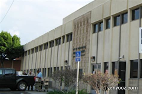 Meeting Room at Hawthorne Library - Hawthorne, CA | Venyooz