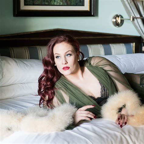 Alaura's Amazon Page