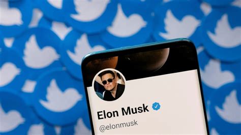 Elon Musk Sells Tesla Shares Worth 6 9 Billion To Avoid Twitter Fire