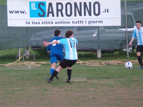 Calcio Juniores Fbc Saronno Ospita L Audax La Caronnese Trova La