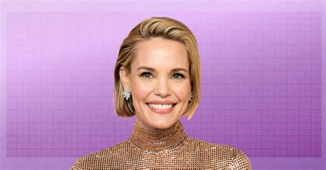Leslie Bibbs Viral ‘White Lotus’ Bob Has a Cheeky Origin Story