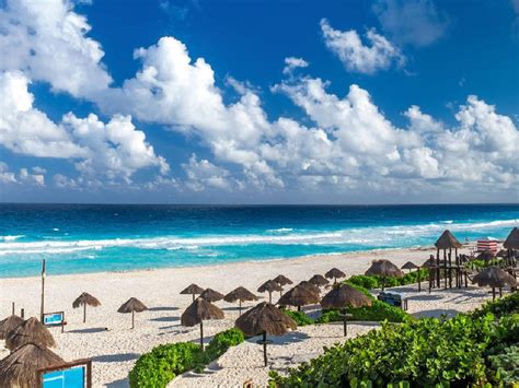 Playa Delfines Canc N La Popular Playa De Quintana Roo