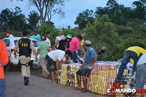 Carreta Carregada De Refrigerantes E Cervejas Tomba Na BR 364 Comando 190