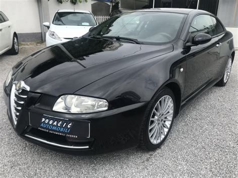 Alfa Romeo GT 1 9 JTD M Jet 2009 God