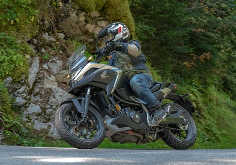 Essai La NC 750 X De Honda Poursuit Sa Route Actu Moto