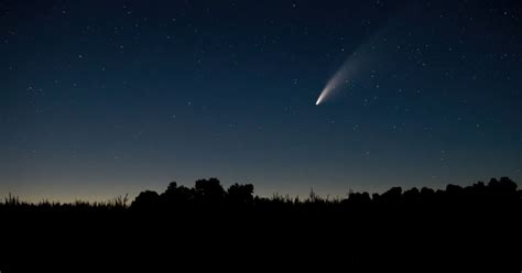 Veja como assistir o cometa do século nesta semana