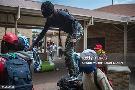 North West University Vaal Campus Stockfoto's en -beelden - Getty Images