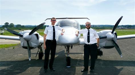 Corsi Attivi Per Aspiranti Piloti Scuola Di Volo Urbe Aero