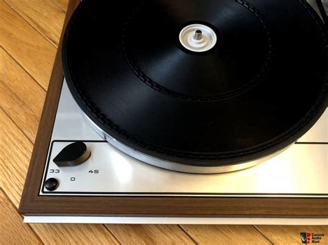 Beautiful Thorens TD 165 Turntable In Excellent Condition Photo