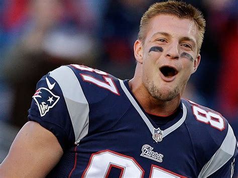 Five O'Clock Shadow - Gronk is Crazy Edition - Footballscoop