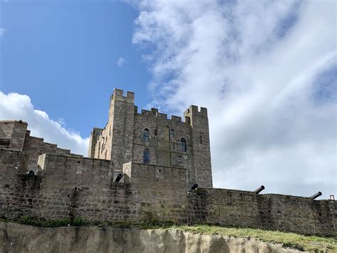 Bamburgh Castle | Palaces Castles | Our Mundi