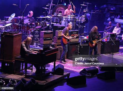 The Allman Brothers Band In Concert At The Beacon Theatre Photos and ...