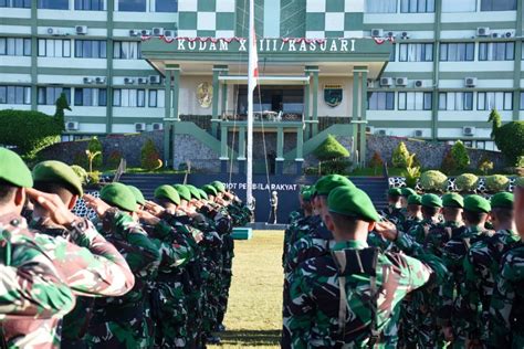 Upacara Hut Ke Kemerdekaan Ri Di Makodam Xviii Kasuari Berlangsung