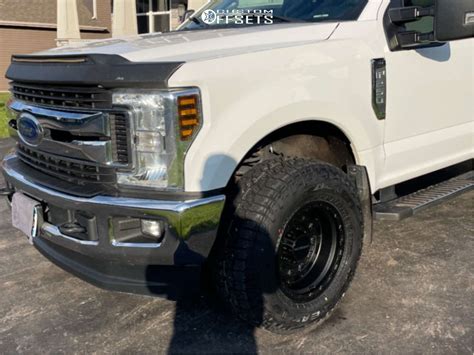 2019 Ford F 250 Super Duty With 18x9 5 18 Vision Tactical And 295 70r18 Falken Wildpeak At3w