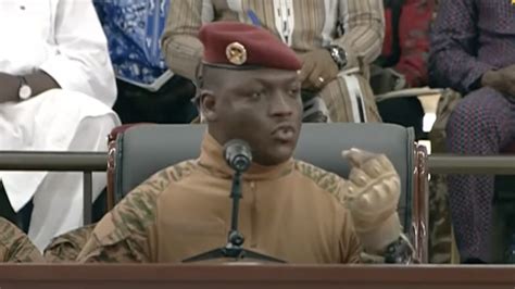 Au Burkina Faso le Capitaine Ibrahim Traoré révèle avoir déjoué