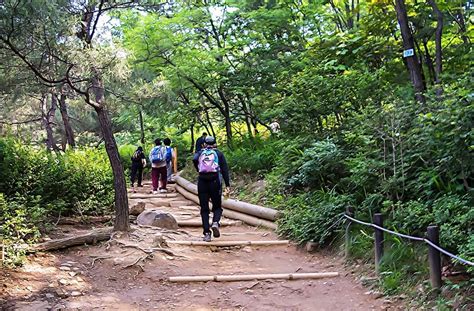 19 Breathtaking Hikes Into The Korean Mountains