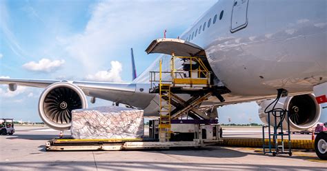 Aeroporto de Guarulhos Terminal de cargas enfrenta retenção por alta