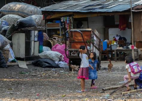 Addressing inequality and urban segregation in Jakarta - Academia - The ...