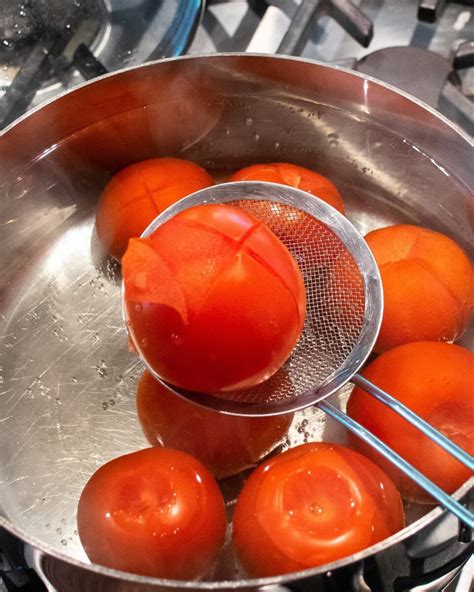 How To Make Tomato Concassé Blue Jean Chef Meredith Laurence