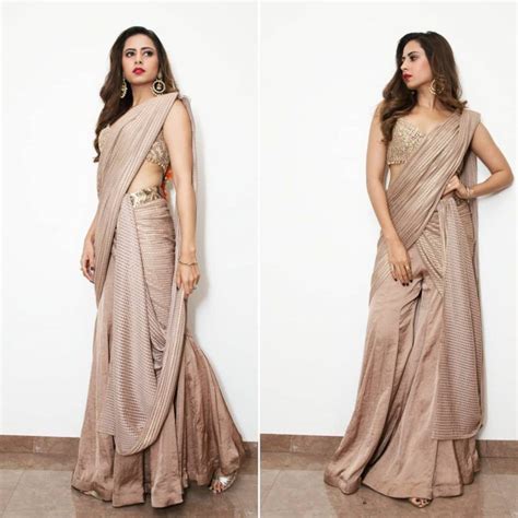 Modern And Unique Saree Draping Styles Saree Look Stylish Sarees