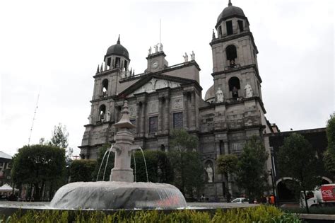 RESTAURACIÓN HISTÓRICA DE LA PLAZA DE LOS MÁRTIRES EN TOLUCA Diario