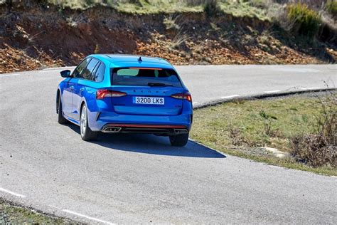 Prueba Skoda Octavia RS 2021 opinión precios y gama