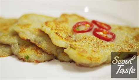 감자전 (Potato Jeon) - Recipes by Seoul Taste