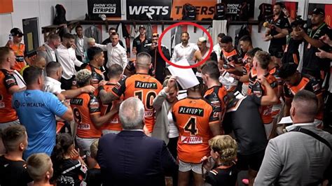 Epic Benji Marshall Photo In Wild Wests Tigers Scenes After Cronulla