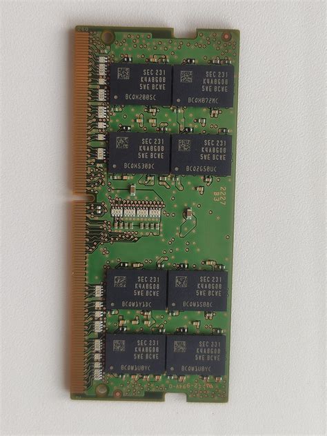 Оперативная память Samsung SO DIMM 16GB DDR4 3200 M471A2K43EB1 CWE