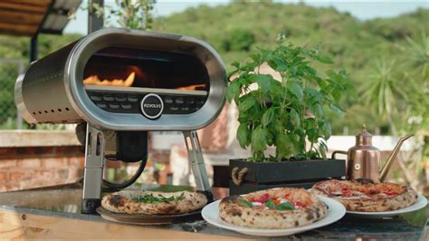 Meet Revolve The Rotating Pizza Oven Youtube