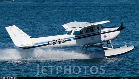 I Bisb Cessna P Skyhawk Ii Aero Club Como Raoul Andries