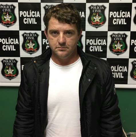 Justiça manda prender homem que matou esposa a facadas